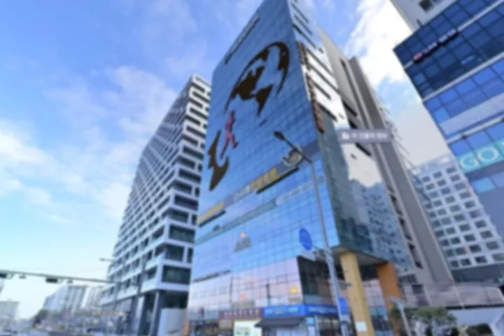 2022년 계약 센터가 입주한 건물 외관